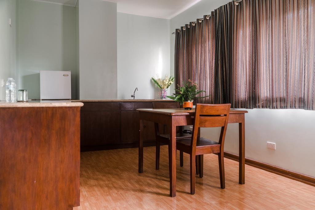 Oftana Suites Mandawe Exteriér fotografie